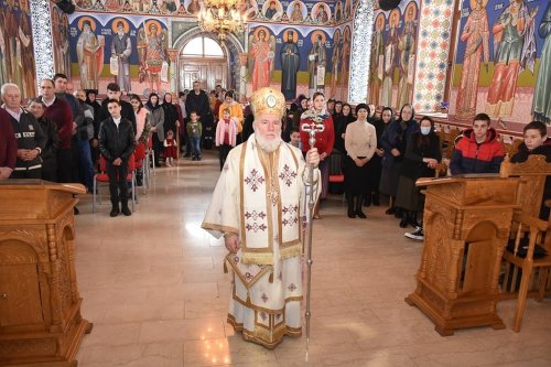 Episcopul Tulcii a vizitat Parohia Sâmbăta Nouă Poza 204247