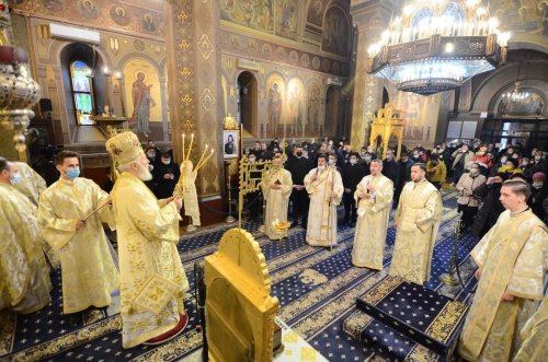 Popas duhovnicesc la Catedrala Arhiepiscopală din Târgoviște  Poza 204259