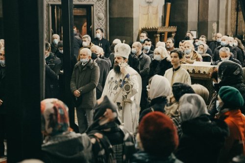 Slujire arhierească la Catedrala Mitropolitană din Cluj‑Napoca Poza 204239
