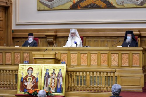 Ședință anuală a Adunării eparhiale a Arhiepiscopiei Bucureștilor Poza 204419