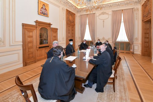 Ședință anuală a Adunării eparhiale a Arhiepiscopiei Bucureștilor Poza 204424