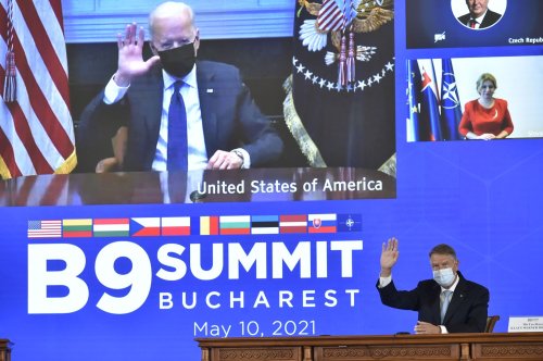 Summit extraordinar al Formatului Bucureşti 9 Poza 204376