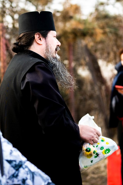 Alimente, asistență spirituală, locuri de cazare pentru ucraineni în Arhiepiscopia Sucevei și Rădăuților  Poza 204607