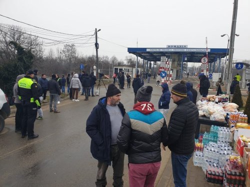 Ajutor oferit de Episcopia Maramureşului şi Sătmarului pentru refugiaţii din Ucraina Poza 205082
