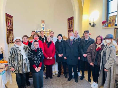 Slujbe la biserica românilor din Zagreb, Croația Poza 205072