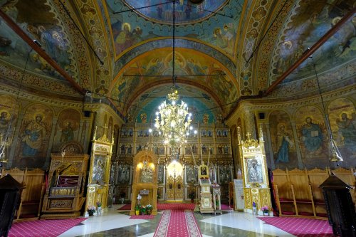 Tradiție și înnoire la Mănăstirea Ţigănești Poza 205118