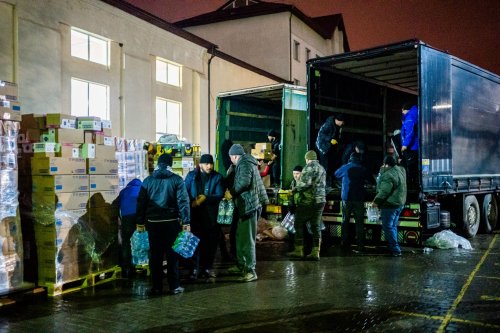 Un nou convoi umanitar a fost trimis către Ucraina Poza 205379