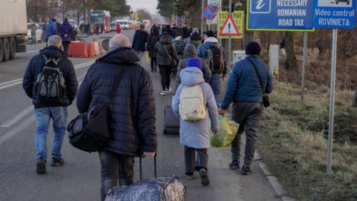 Locuri de cazare în baze sportive pentru refugiaţii ucraineni Poza 205422