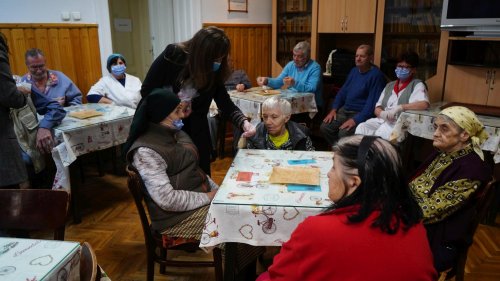 Daruri pentru vârstnici şi persoane cu dizabilităţi din Sibiu Poza 205833