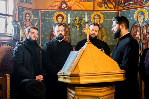 Prima stareță a Mănăstirii Voroneț a fost condusă pe ultimul drum pământesc Poza 205898