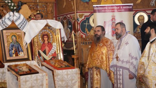 Sărbătorirea Sfântului Simeon Noul Teolog la biserica sa din Mănăstirea Cașin Poza 206115
