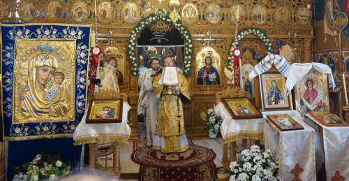 Sărbătorirea Sfântului Simeon Noul Teolog la biserica sa din Mănăstirea Cașin Poza 206129