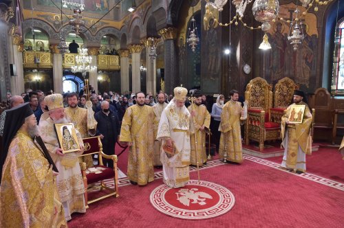Duminica Ortodoxiei la Catedrala Patriarhală din București Poza 206216