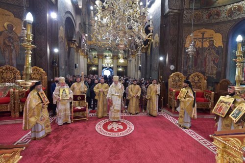Duminica Ortodoxiei la Catedrala Patriarhală din București Poza 206217