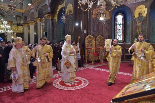 Duminica Ortodoxiei la Catedrala Patriarhală din București Poza 206235