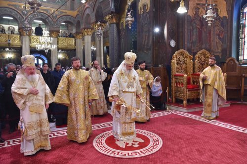 Duminica Ortodoxiei la Catedrala Patriarhală din București Poza 206237
