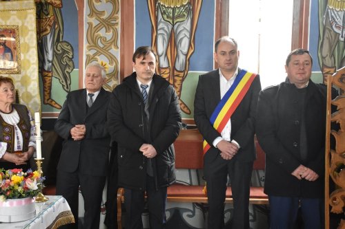 Centenarul târnosirii bisericii din Vâlcele, judeţul Cluj Poza 206402