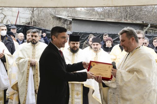 Piatră de temelie pentru o nouă biserică în municipiul Iași Poza 206562