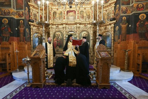 Trei preoți din Arhiepiscopia Buzăului și Vrancei  au fost hirotesiți întru duhovnic Poza 206908