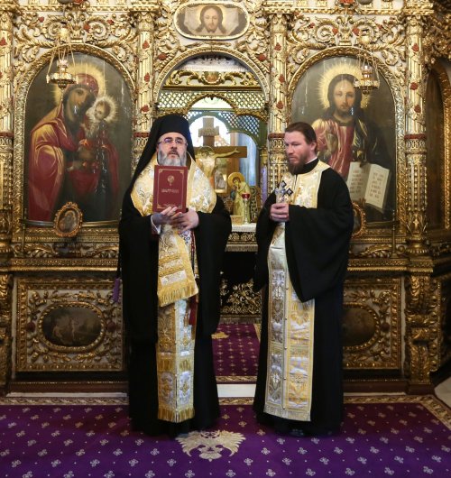Trei preoți din Arhiepiscopia Buzăului și Vrancei  au fost hirotesiți întru duhovnic Poza 206909