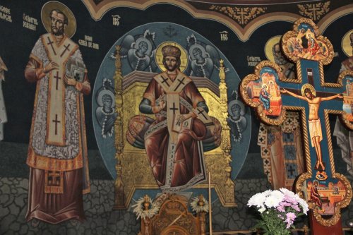 Catedrala mică din Târgu Mureş în sărbătoare la Buna Vestire  Poza 207460
