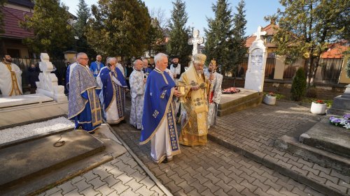 Resfinţirea Bisericii din Groapă de la Sibiu Poza 207636