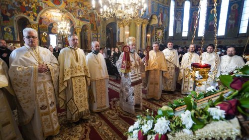 Sărbătoare la Braşov în Duminica Sfintei Cruci Poza 207997
