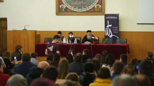 Conferință dedicată tinerilor la Sibiu Poza 208127