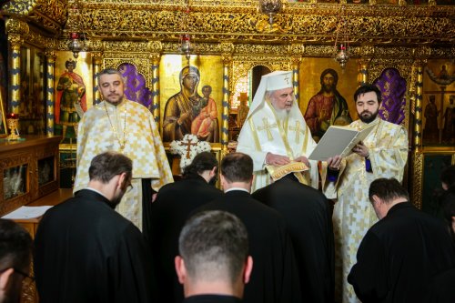 Hirotesii întru duhovnic la paraclisul istoric al Reședinței Patriarhale Poza 208367