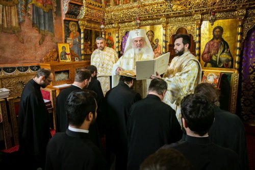 Hirotesii întru duhovnic la paraclisul istoric al Reședinței Patriarhale Poza 208370