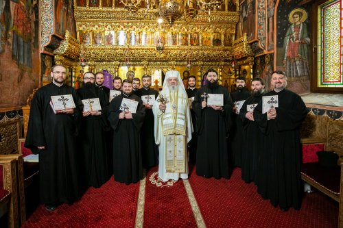 Hirotesii întru duhovnic la paraclisul istoric al Reședinței Patriarhale Poza 208385