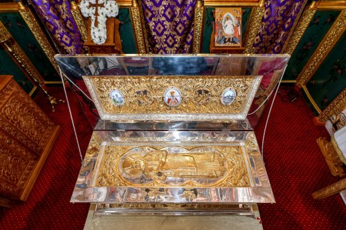 Raclă nouă pentru Mănăstirea Nechit sfinţită de Patriarhul României Poza 208433