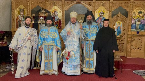 Slujire arhierească la Mănăstirea Roșu, Republica Moldova Poza 209063