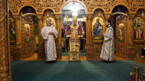 Binecuvântare peste obştea Mănăstirii „Brâncoveanu” de la Sâmbăta de Sus Poza 209280