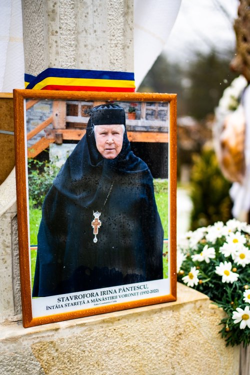 Pomenirea stareței Irina Pântescu la Mănăstirea Voroneț Poza 209315