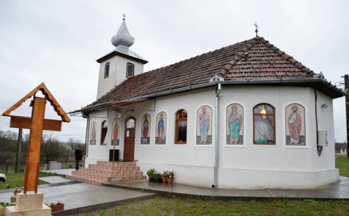 Biserica din satul Ohaba, judeţul Hunedoara, a fost târnosită Poza 209450