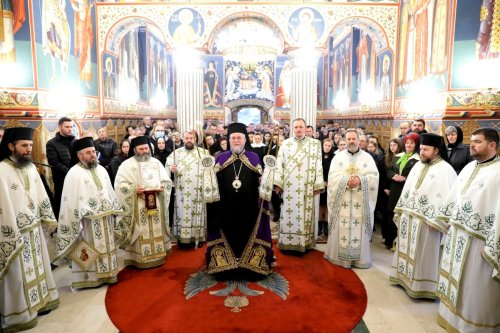 Moment aniversar în Duminica Sfintei Cuvioase Maria Egipteanca la Mănăstirea Rohia Poza 209456