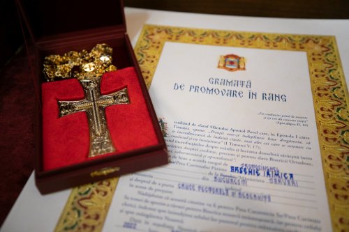 Ridicare în rang pentru cinci ieromonahi din Arhiepiscopia Bucureștilor Poza 209655