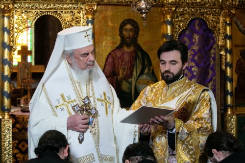Ridicare în rang pentru cinci ieromonahi din Arhiepiscopia Bucureștilor Poza 209672