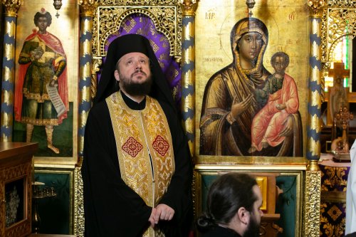 Ridicare în rang pentru cinci ieromonahi din Arhiepiscopia Bucureștilor Poza 209673