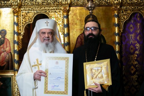 Ridicare în rang pentru cinci ieromonahi din Arhiepiscopia Bucureștilor Poza 209687