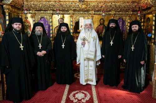 Ridicare în rang pentru cinci ieromonahi din Arhiepiscopia Bucureștilor Poza 209691