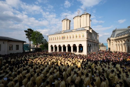 Programul liturgic de la Catedrala Patriarhală Poza 209776
