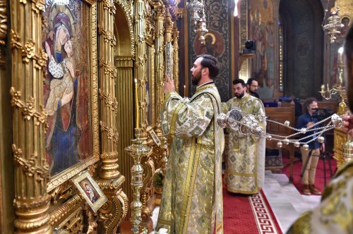 Praznicul Floriilor la Catedrala Patriarhală Poza 210041