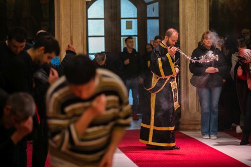 Prima Denie din Săptămâna Pătimirilor Domnului la Catedrala Patriarhală Poza 210118