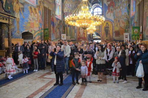 Intrarea Domnului în Ierusalim sărbătorită la Beiuş Poza 210373