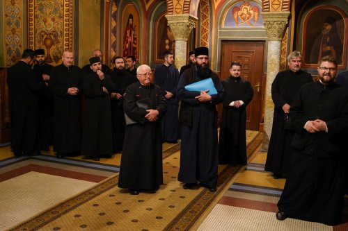 Ajutor financiar pentru preoţii cu venituri modeste din Arhiepiscopia Sibiului Poza 210561