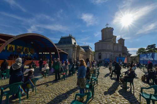 Slujba Sfintelor și Mântuitoarelor Pătimiri ale Domnului la Catedrala Patriarhală Poza 210693