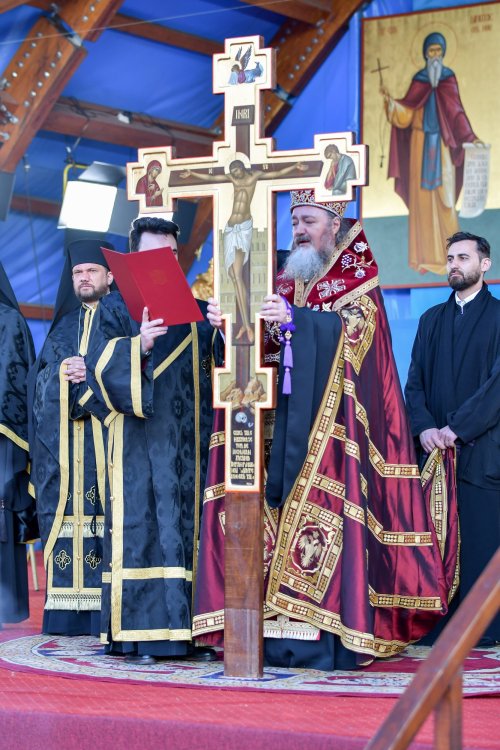 Slujba Sfintelor și Mântuitoarelor Pătimiri ale Domnului la Catedrala Patriarhală Poza 210719