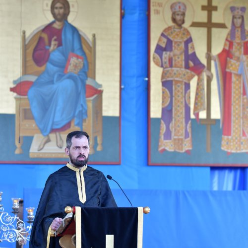 Slujba Sfintelor și Mântuitoarelor Pătimiri ale Domnului la Catedrala Patriarhală Poza 210729